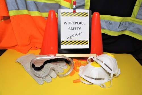 safety-equipment-googles-and-cones